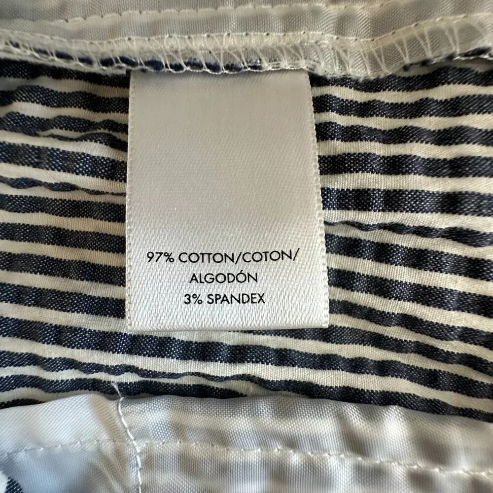 Ann Taylor Women' 6 Devin Fit Blue & White Striped Seersucker Cotton Capri Pants - Picture 12 of 13